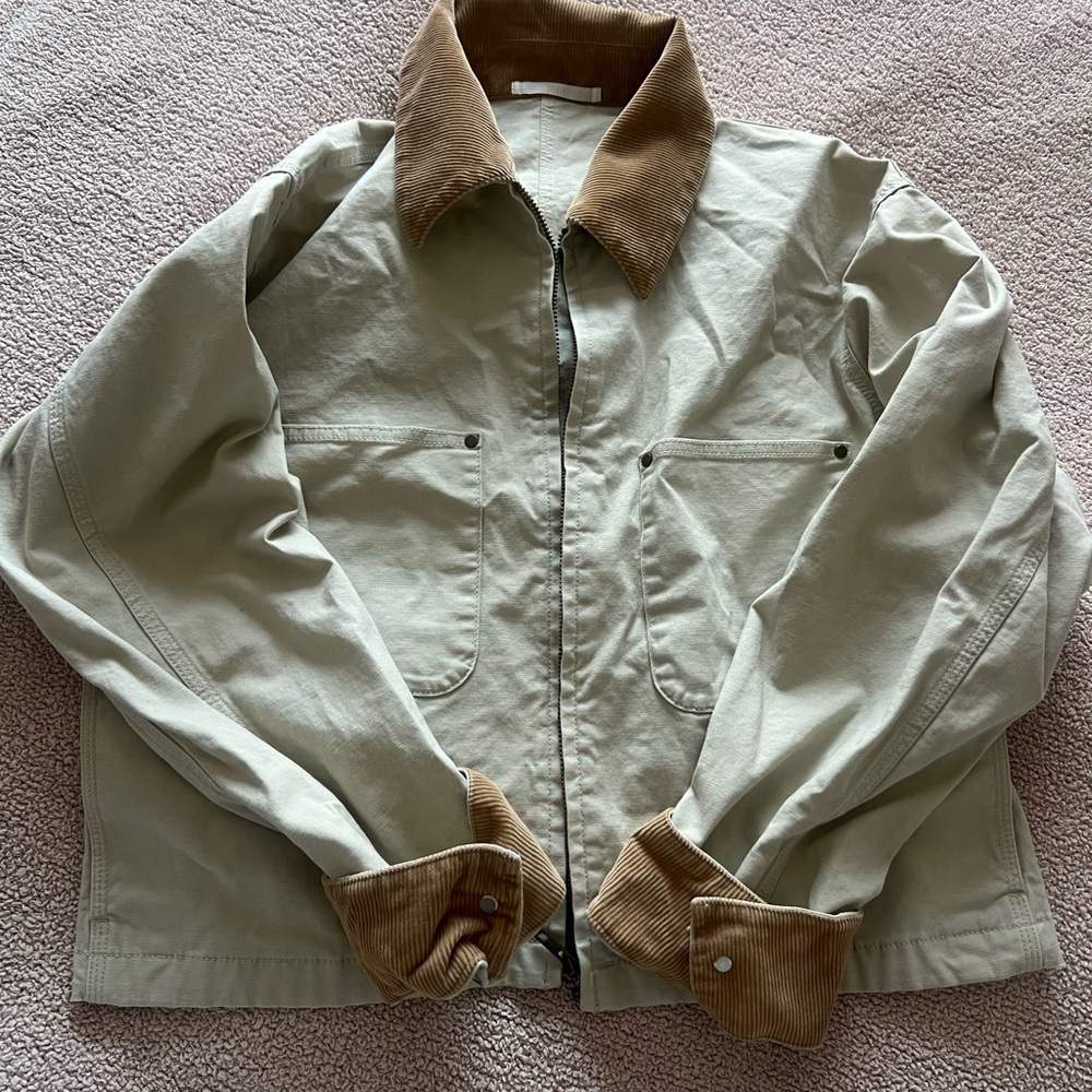 Uniqlo cropped zip up jacket